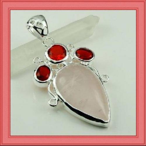 BOLD 925 SILVER NATURAL ROSE QUARTZ PENDANT