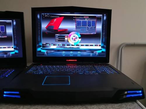 Alienware M17X i7