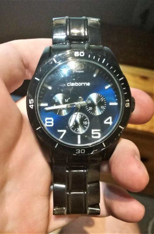 12 x USED / DAMAGED WATCHES INCLUDING MICHEAL KORS, DKNY, RELIC BY FOSSIL, ARMITRON AND MORE