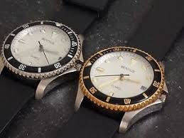 12 x USED / DAMAGED WATCHES INCLUDING MICHEAL KORS, DKNY, RELIC BY FOSSIL, ARMITRON AND MORE
