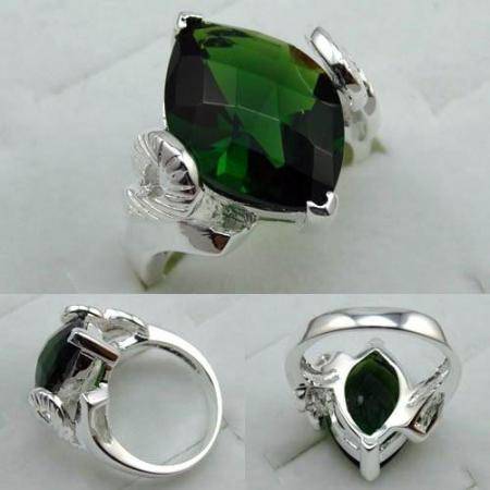 CHECKERBOARD CUT ELECTRIFYING DIOPSIDE GREEN QUARTZ GEMSTONE 925 SILVER RING STAMPED #8