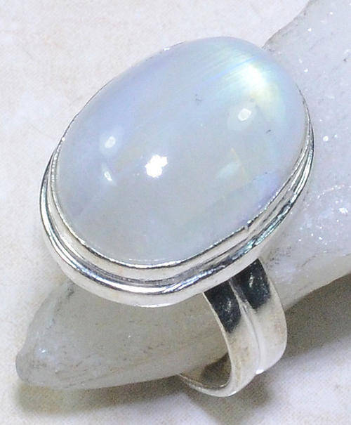 ENCHANTING BLUE SCHILLER RAINBOW MOONSTONE NATURAL GEMSTONE 925 SILVER RING #8.5