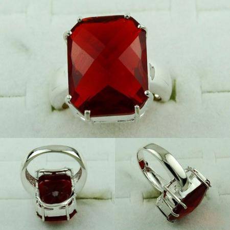 EYE CATCHING CHECKERBOARD CUT GARNET RED QUARTZ NATURAL GEMSTONE 925 SILVER RING #8