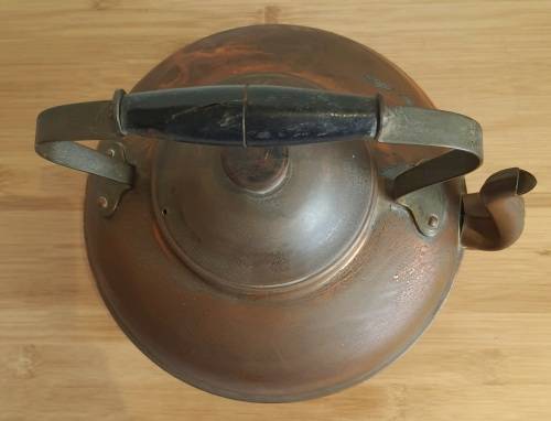 26x23 Vintage Copper Tea Pot with Wooden Handle - Needs a Good Clean
