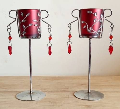 2 Eye Catching Matte Red Ornate Tea Light Candle Holders