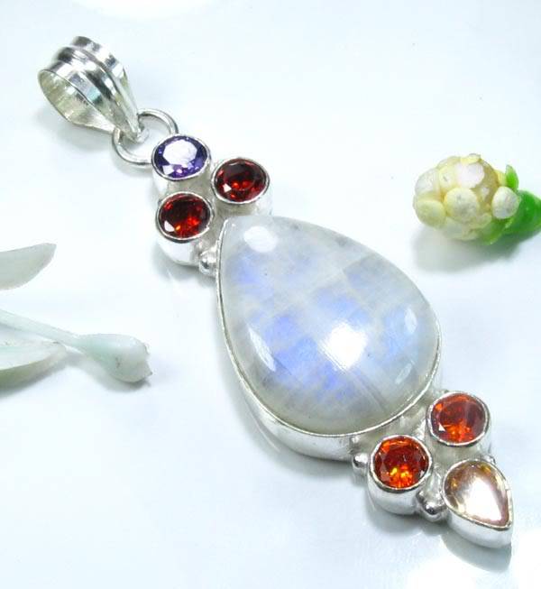 LUXURIOUS RAINBOW MOONSTONE+GARNET+TOPAZ+AMETHYST 925 SILVER PENDANT 2 3/4"; J7594