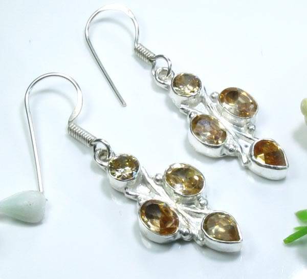 DISTINCT CHAMPAGNE TOPAZ 925 SILVER EARRINGS 1 3/4"; K360