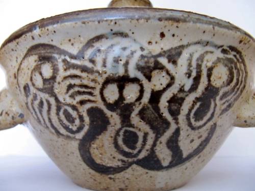 Rare! Rorke's Drift Stoneware Tureen and Cover, Lindumusa Mabaso