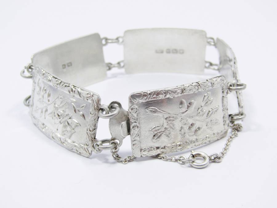 Vintage (c1945) English Hallmarked Sterling Silver Bracelet