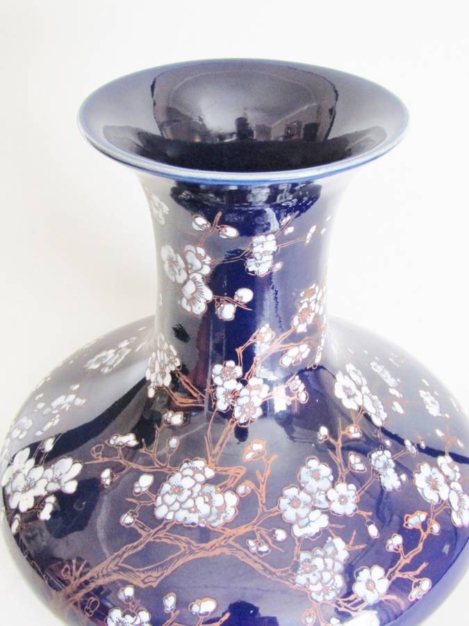 Two Gorgeous Chinese Dark Blue Chinese Porcelain Vases With White Blossoms