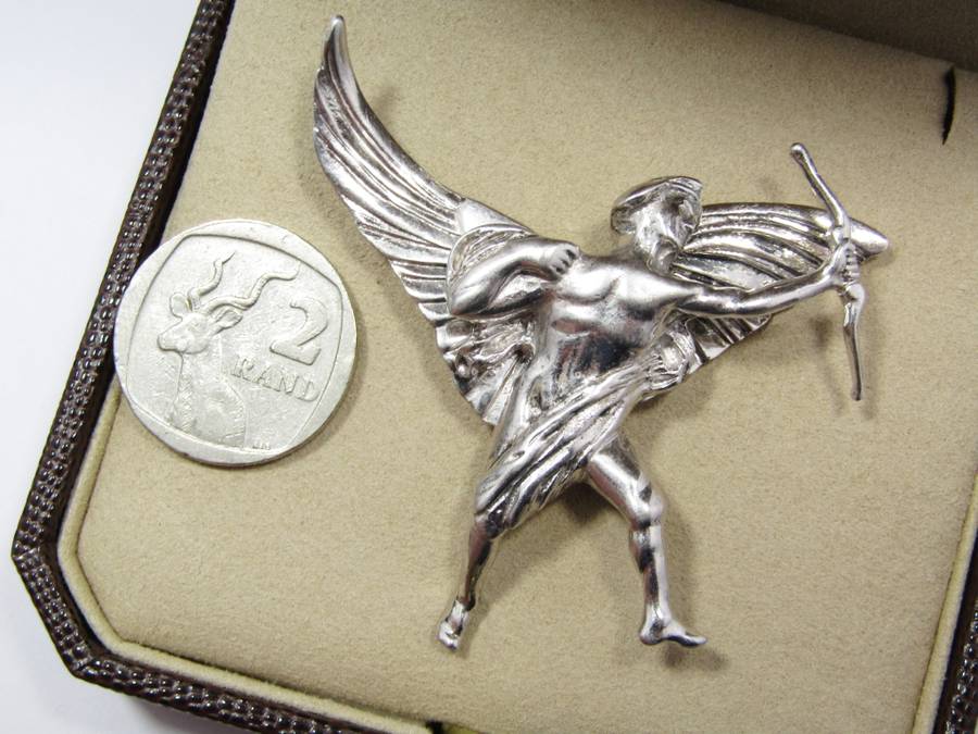 Vintage Solid Sterling Silver `Study of Eros` Brooch