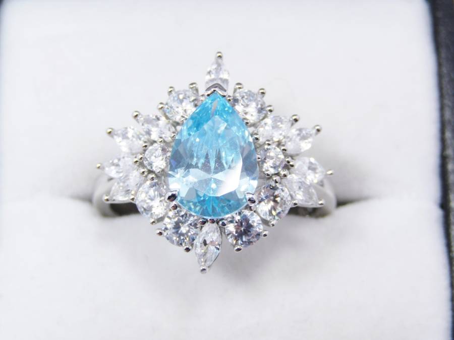A Gorgeous Sea Green Zirconia Cluster Ring in Sterling Silver.