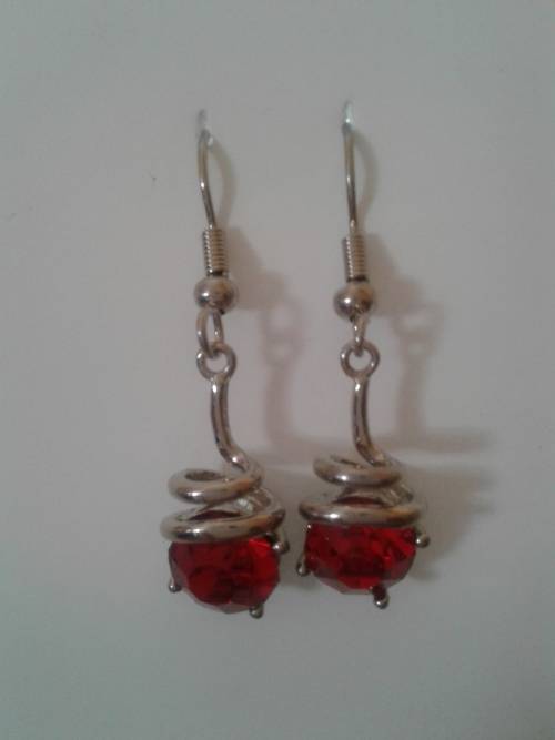 SILVER PLATED RED CRYSTAL DROP & DANGLE