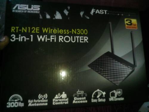 ASUS RT-N12E N300 WIFI ROUTER
