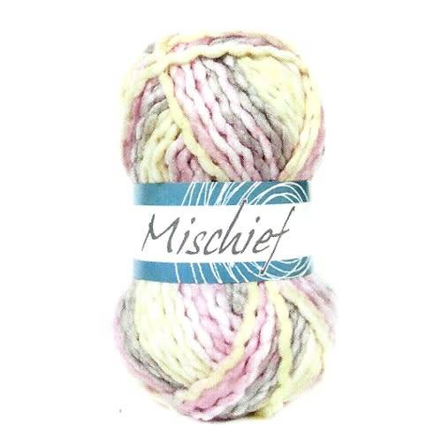 elle Yarns Mischief