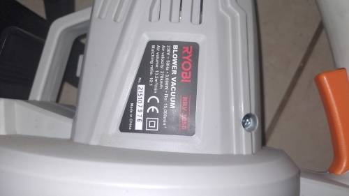 Ryobi leave blowwer
