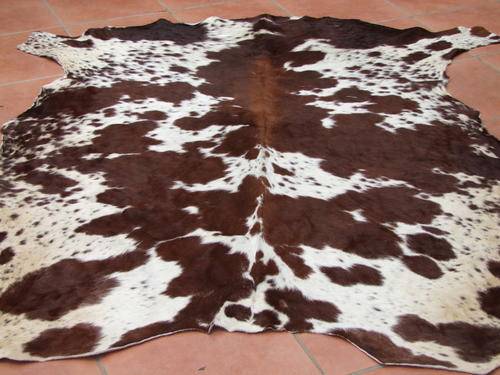 NGUNI HIDE - RED & WHITE (Nr 19)