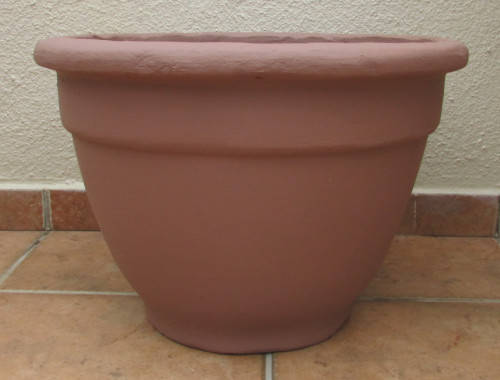 TERRACOTTA PLANT POT #14