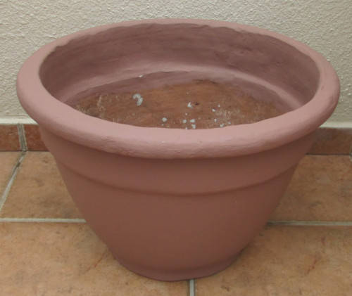 TERRACOTTA PLANT POT #14