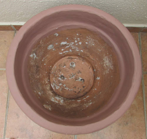 TERRACOTTA PLANT POT #14