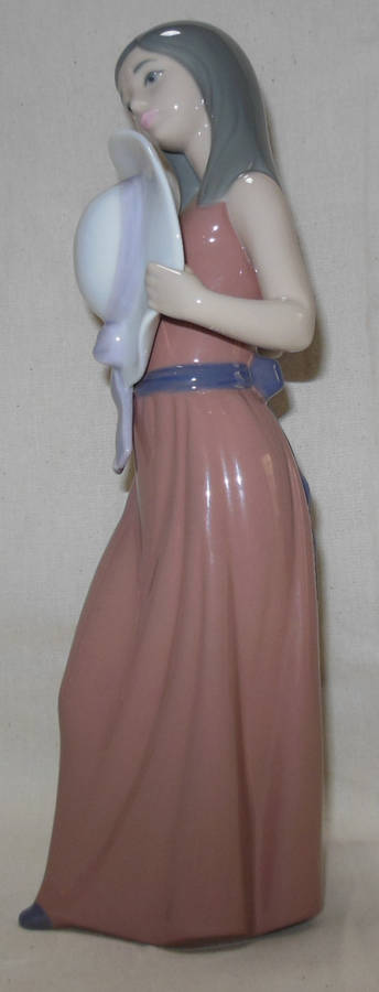 LLADRO FIGURINE - "Bashful Girl with Straw Hat" - Retired