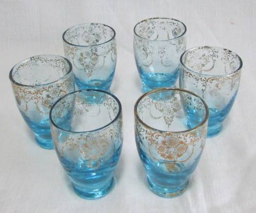 MURANO GLASS DECANTER AND 6 GLASSES with Ornate Gold Decoration