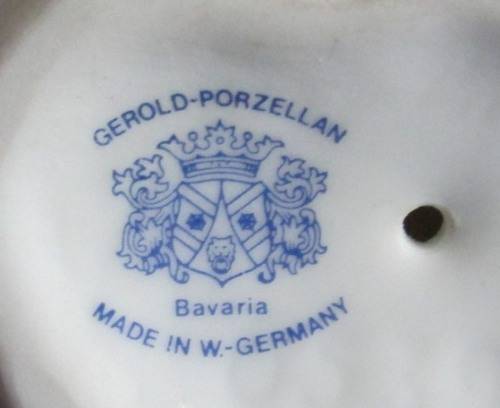 TWO VINTAGE GERMAN DACHSHUND FIGURINES - One Gerold Bavaria