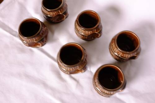 Set of 6 Vintage mini barrel cups