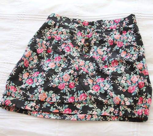 Sweet YDE Milla Floral skirt