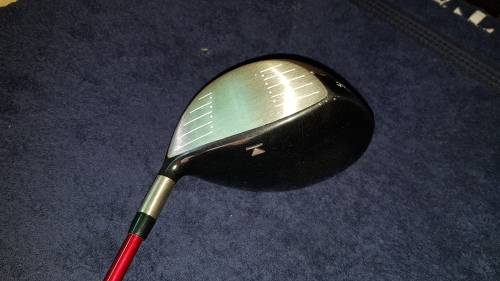 Titleist D909 Driver.