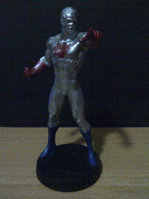 DC FIGURINE CAST IN LEAD CAPTAIN ATOM