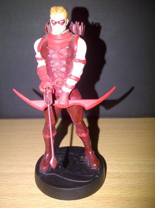 DC FIGURINE CAST IN LEAD RED ARROW