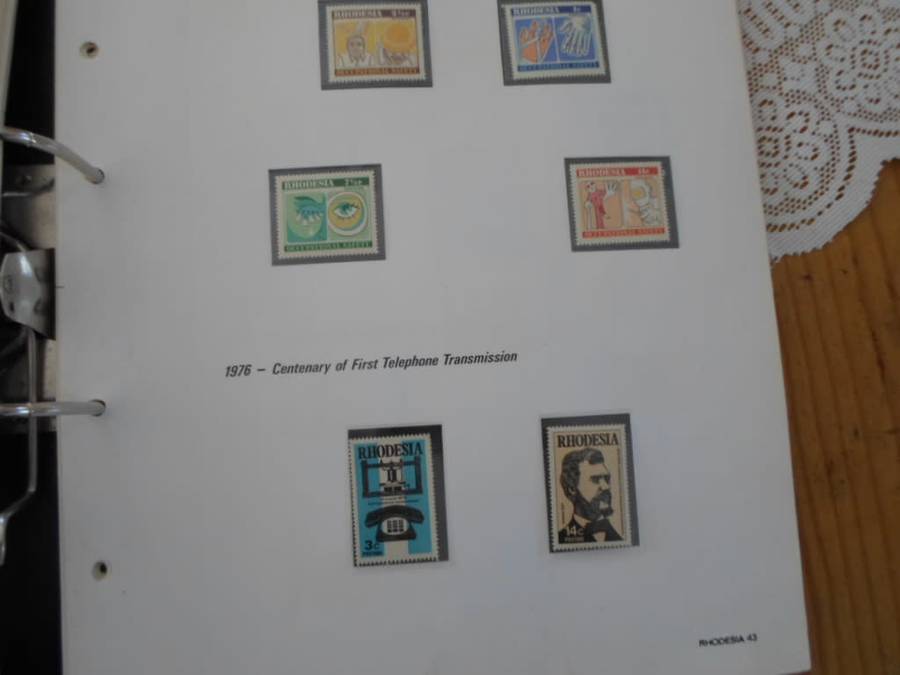 FILE RHODESIA MINT STAMPS ONLY SOME PAGES SCANNED SEE PICS
