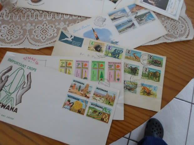 MYSTERY PARCEL RSA AND HOMELAND FDC`S ,CONTROL BLOCKS ,POST CARDS MIXED LOT BARGAIN SEE PICKS