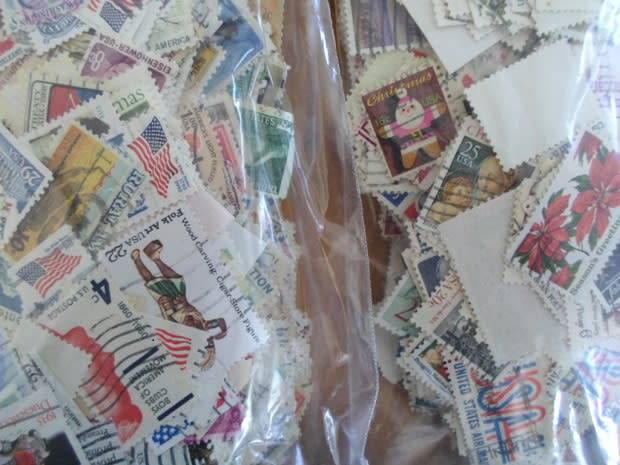 5000 X UNITED STATES OF AMERICA STAMPS OFF PAPER VERY NEAT LOT SEE PICS