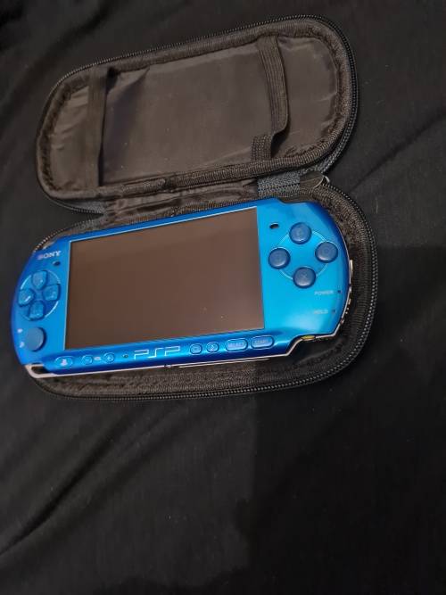 ***Please Read Description*** Sony PsP Slim (no battery or charger)