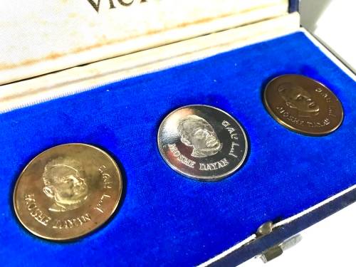 1967 Moshe Dayan Victory Medallion Coin Set Israel VERY RARE