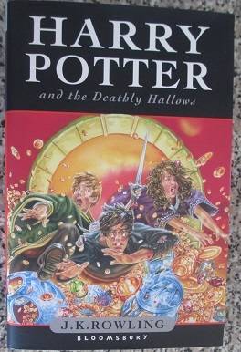 J K Rowling - Harry Potter and the Deathly Hallows