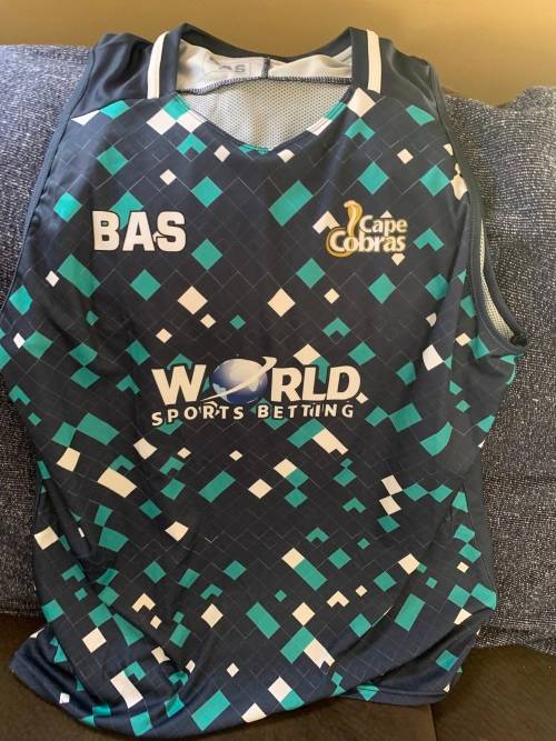 Cape Cobras Cricket Vest. like new. 2xl