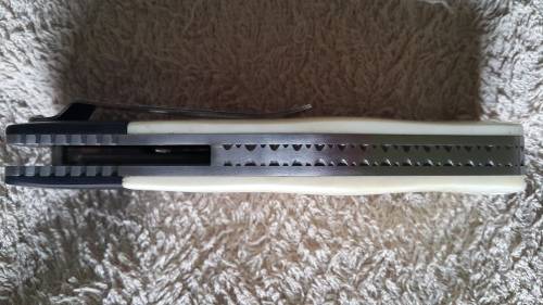CRKT "The Natural" folder