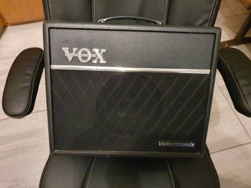 Ibanez Gio Guitar with Amp and Hard Case