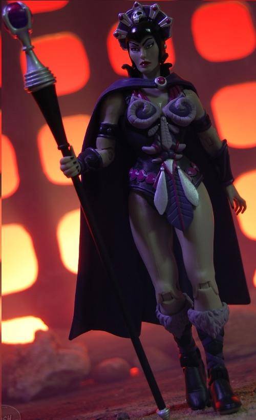 Masters of the Universe MOTU Classics Battleground Evil-Lyn (1st edition)