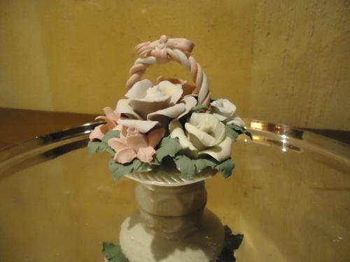 Stunning ceramic basket with flowers(4)