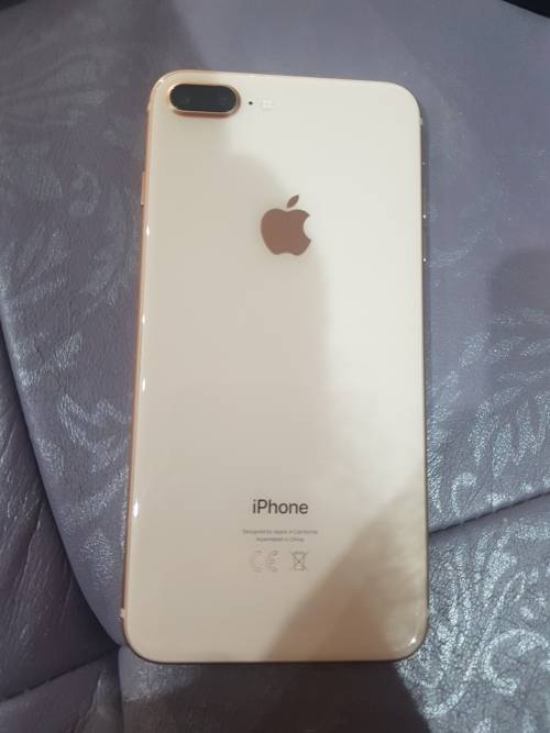 iPhone 8plus 64gb gold 10/10 condition