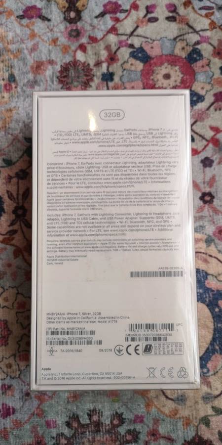 iPhone 7 32gb brand new sealed