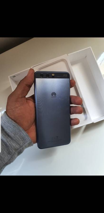 huawei p10 64gb with box and charger