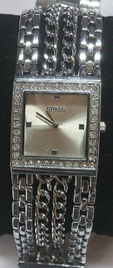 ## Brand New ## Guess Silver Stainless Steel Ladies Watch - **  Stylish Timepiece **