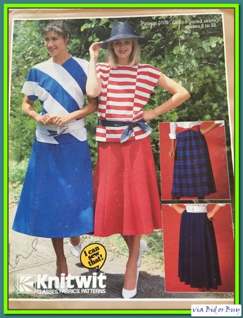 COMPLETE - KNITWIT PATTERN 2000: LADIES GORED SKIRTS (SIZE 6 - 22)