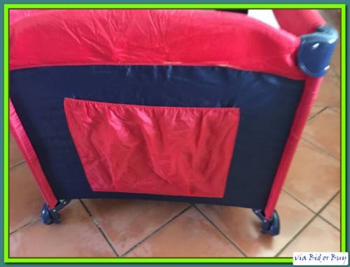 MACKOGO PORTABLE FOLD-UP COT (NAVY/RED/WHITE)