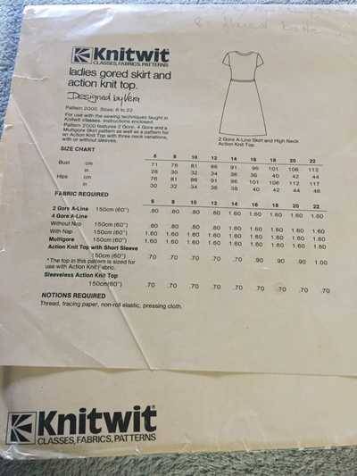 PATTERN KNITWIT 2000 - GORED SKIRT AND ACTION KNIT TOP (SIZE 6-22)